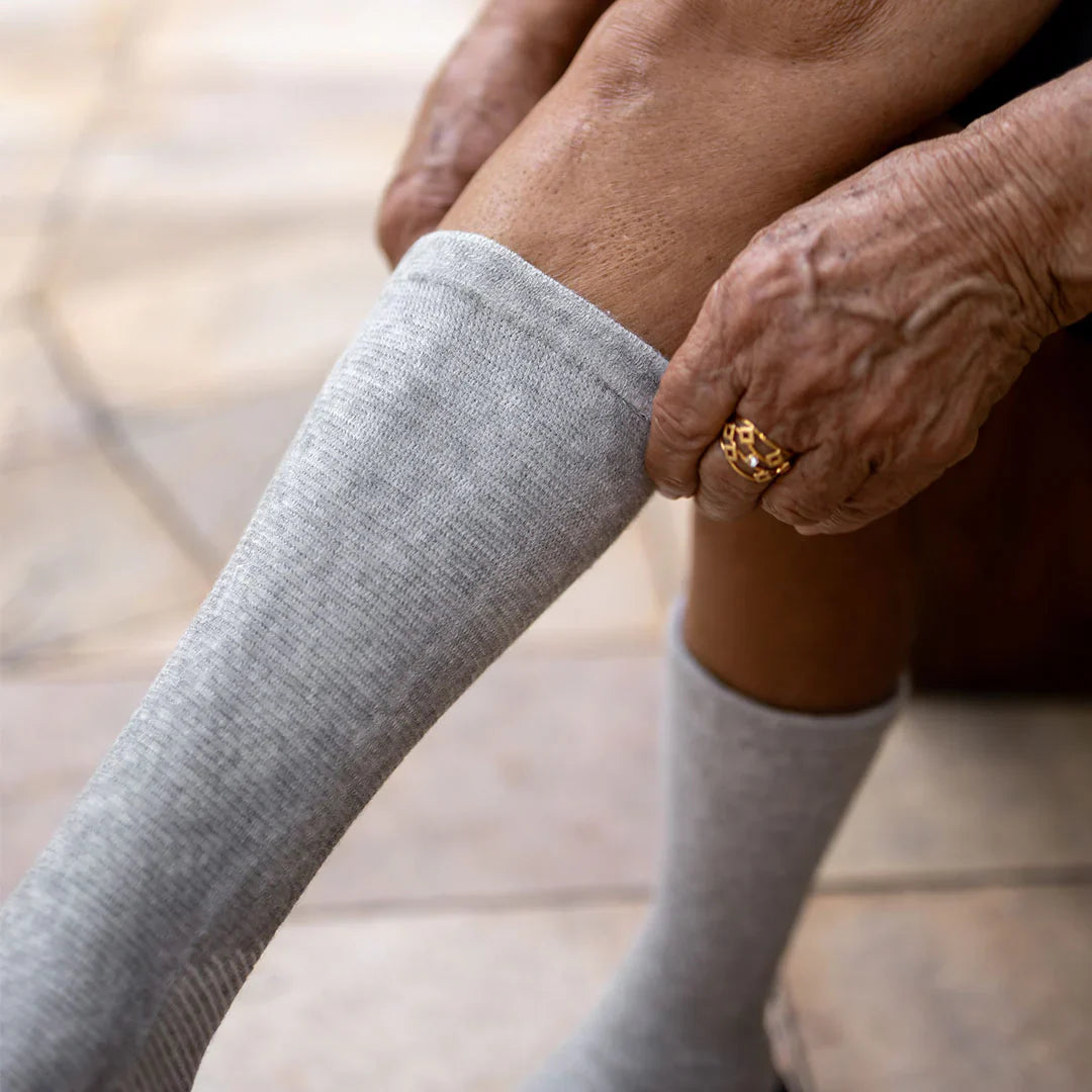 Manchons de pieds en charbon de bambou de qualité supérieure